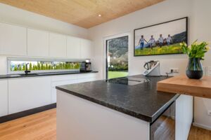 Projekt SF_Küche mit Sichtfenster