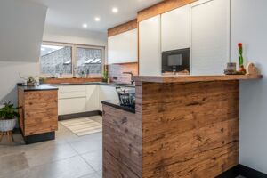 Projekt A_Küche offen mit Bar