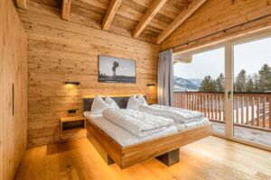 Projekt Chalets Schladming_Schlafzimmer mit Balkon